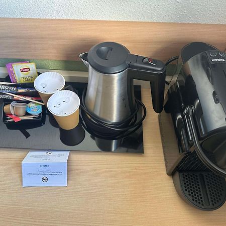 Sure Hotel By Best Western Nimes Est Bagian luar foto