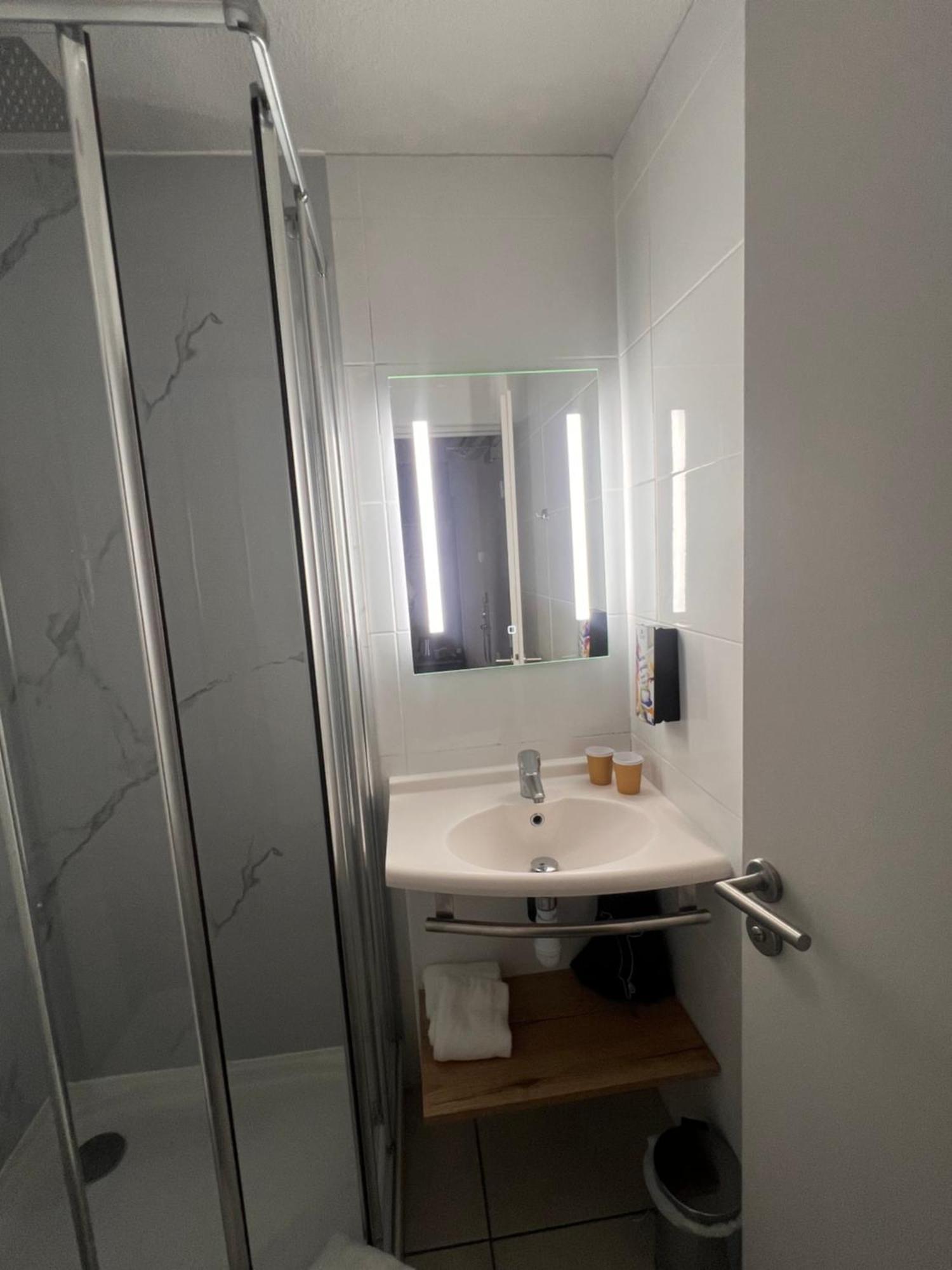 Sure Hotel By Best Western Nimes Est Bagian luar foto