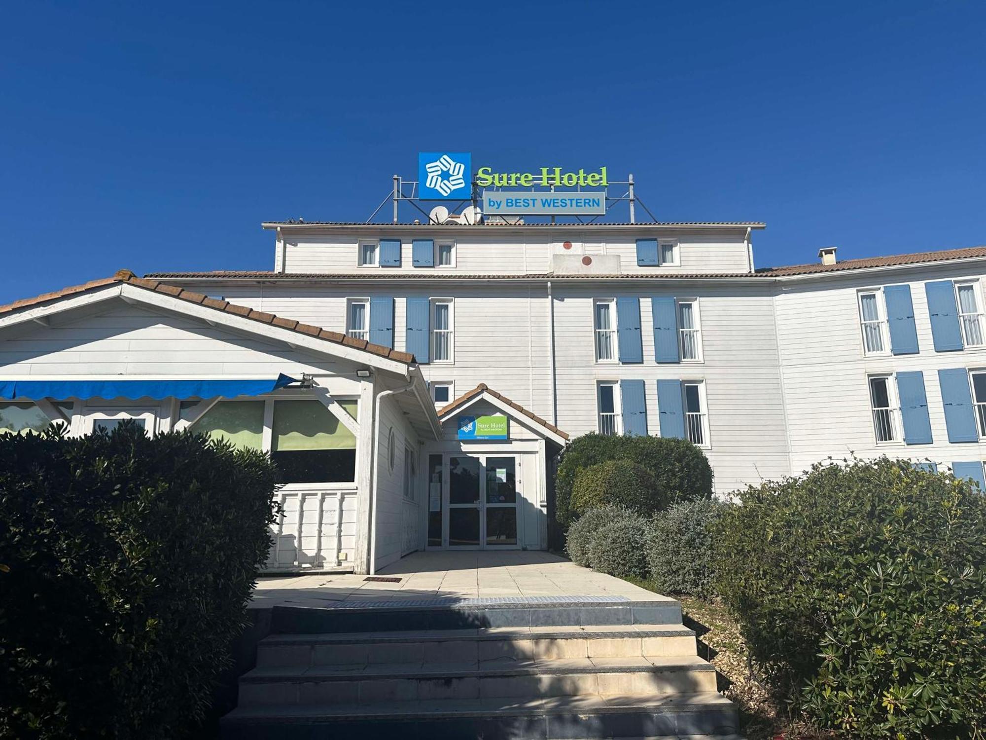 Sure Hotel By Best Western Nimes Est Bagian luar foto